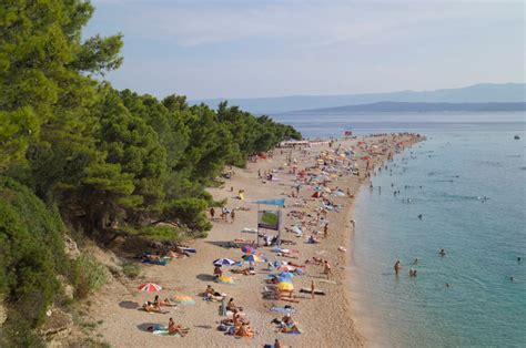 nude beach croatia|Mit Karte! Die 14 schönsten FKK